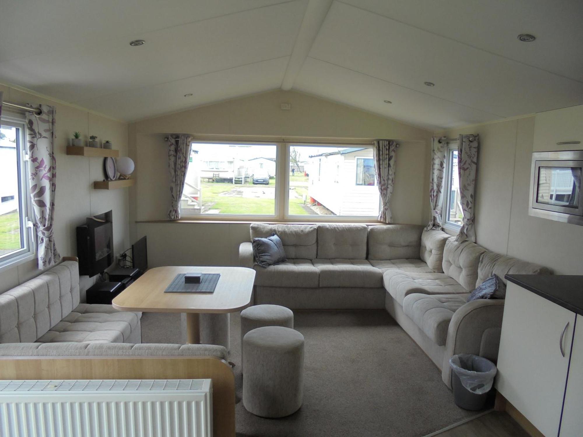 Holiday home Kingfisher Seasons Ii 8 Berth Close To Site Entrance